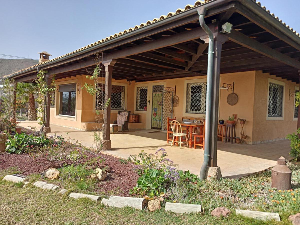 Casa Del Artista Villa อาโรนา ภายนอก รูปภาพ