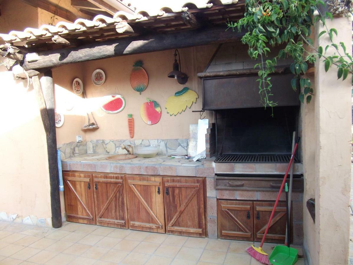 Casa Del Artista Villa อาโรนา ภายนอก รูปภาพ